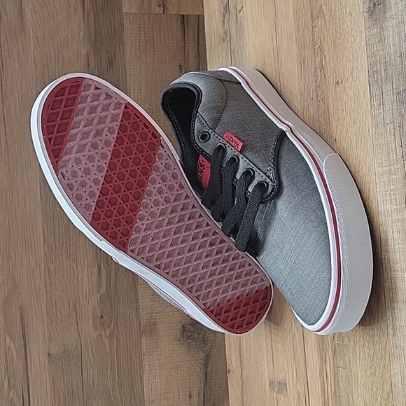 Van's Atwood Brand new in the box authentic uper textile. - Picture 3 of 11